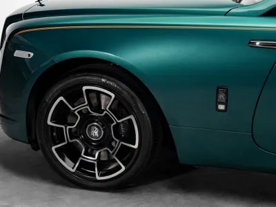 2023 رولز رويس رييث بلاك بادج