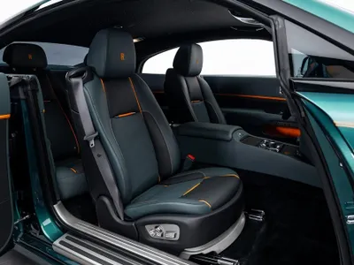 2023 رولز رويس رييث بلاك بادج