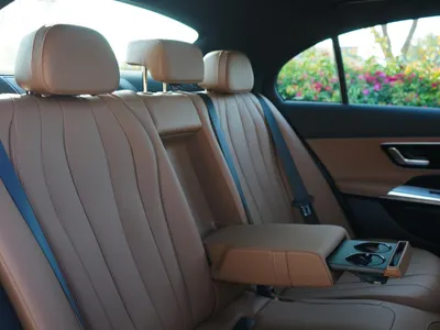 2026 مرسيدس - بنز إي 200 كوبيه أي إم جي