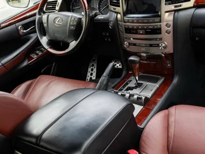 2014 لكزس إل إكس 570 اس