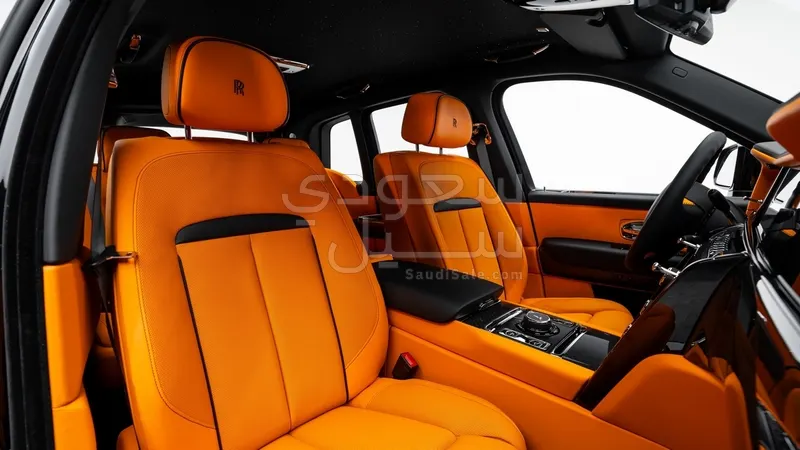 2026 رولز رويس كولينان بلاك بادج