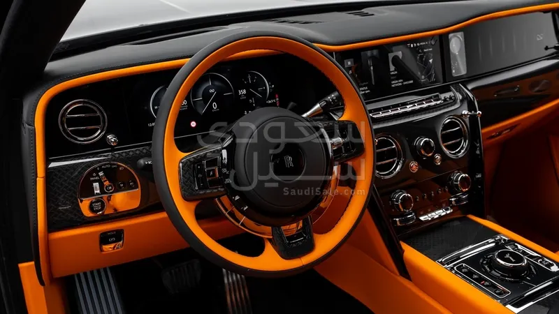 2026 رولز رويس كولينان بلاك بادج