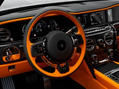 2026 رولز رويس كولينان بلاك بادج