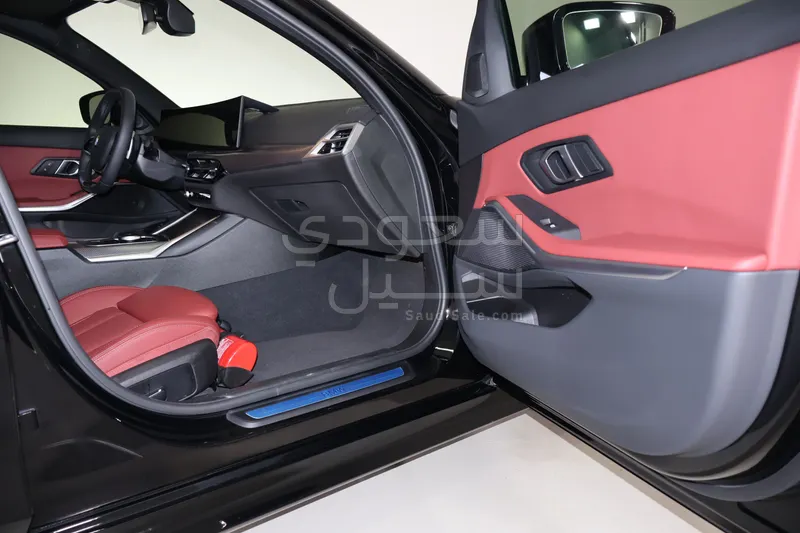 2025 بي ام دبليو الفئة الثالثة 320 أي