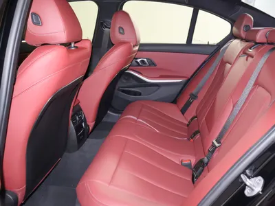 2025 بي ام دبليو الفئة الثالثة 320 أي