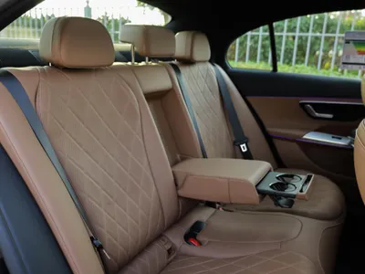 2026 مرسيدس - بنز إي 300 أي إم جي