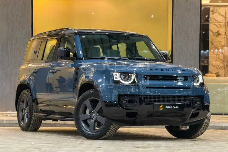 2025 لاند روفر ديفيندر 110