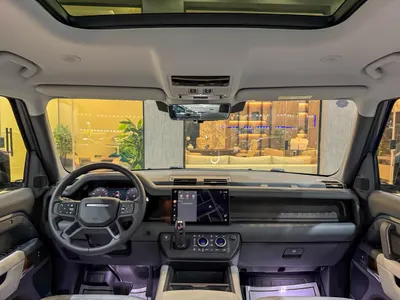 2025 لاند روفر ديفيندر 110