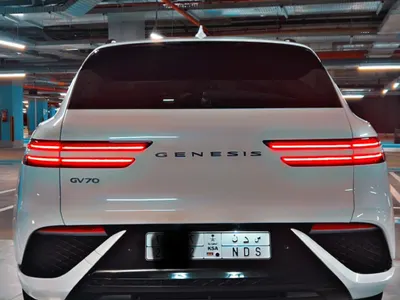 2023 Genesis GV 70