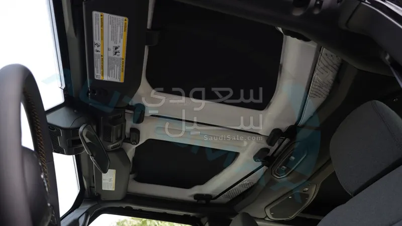 2025 جييب رانجلر سبورت بلس