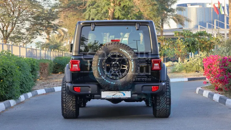 2025 جييب رانجلر سبورت بلس