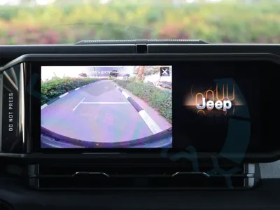 2025 جييب رانجلر سبورت بلس