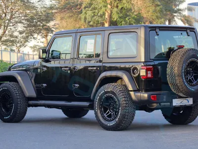 2025 جييب رانجلر سبورت بلس