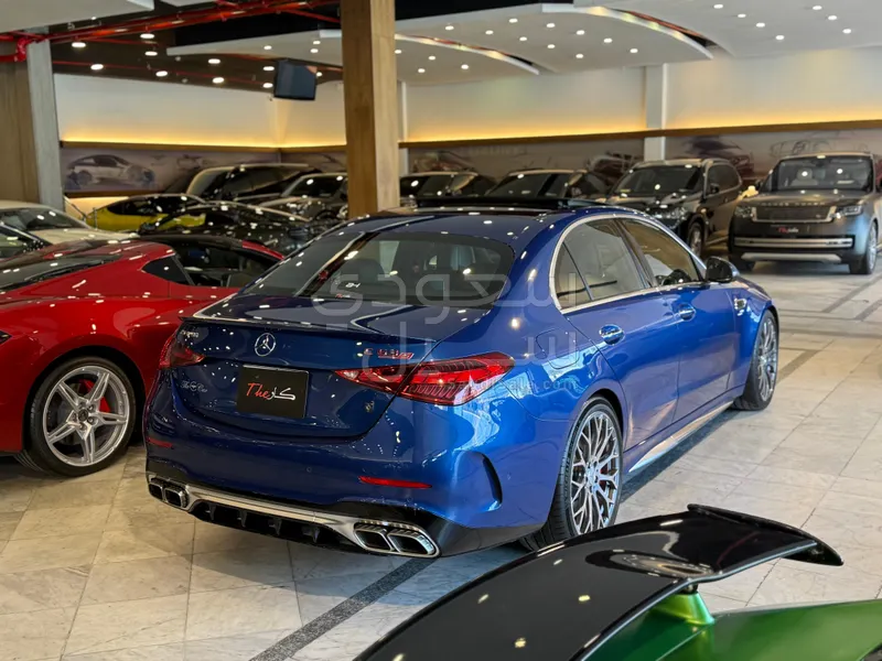 2024 مرسيدس - بنز سي 63 أي إم جي