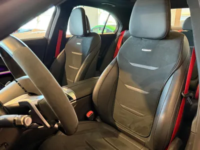 2024 مرسيدس - بنز سي 63 أي إم جي