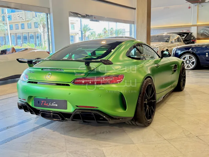 2018 مرسيدس - بنز جي تي أر أي إم جي