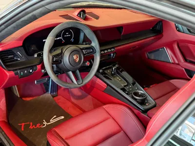 2025 بورش 911 كاريرا جي تي اس