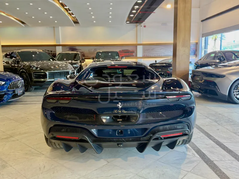 2024 فيراري جي تي بي 296