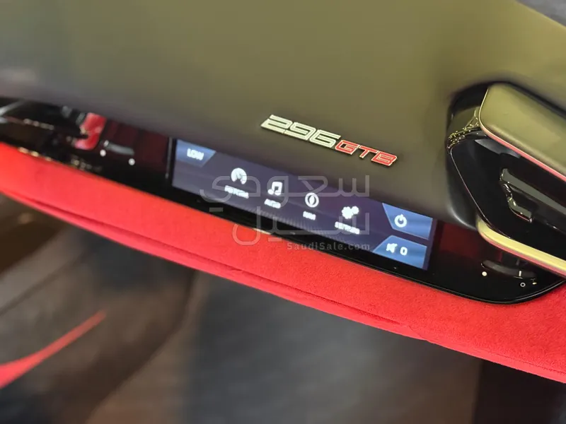 2024 فيراري جي تي بي 296