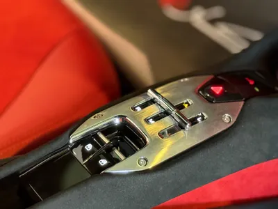 2024 فيراري جي تي بي 296