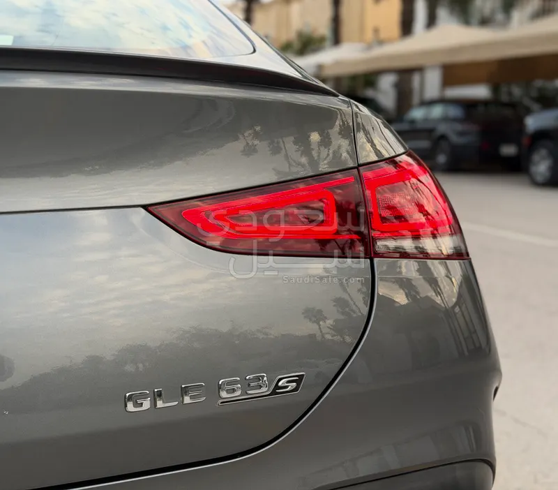 2021 مرسيدس - بنز جي إل إي 63 أي إم جي