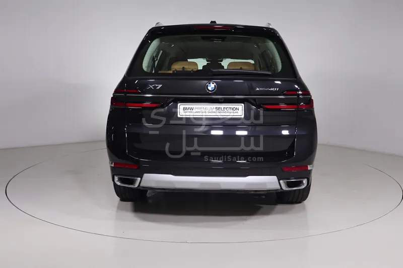 2026 بي ام دبليو الفئة اكس 7