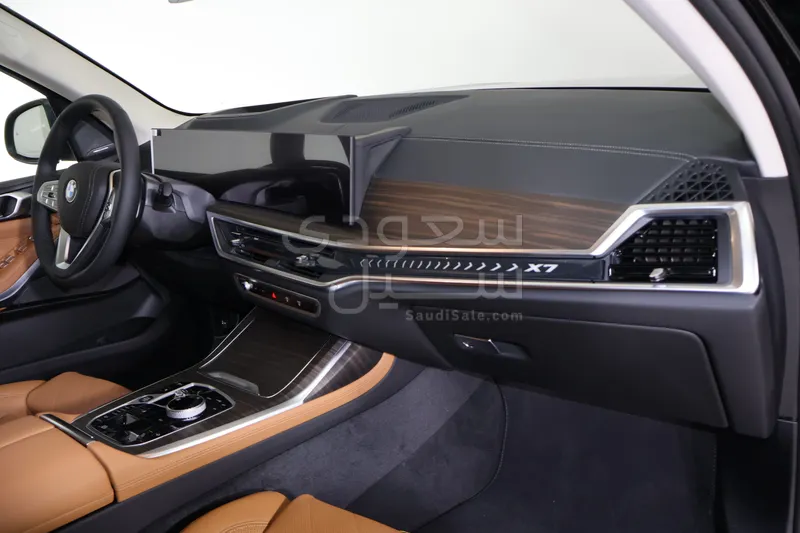 2026 بي ام دبليو الفئة اكس 7
