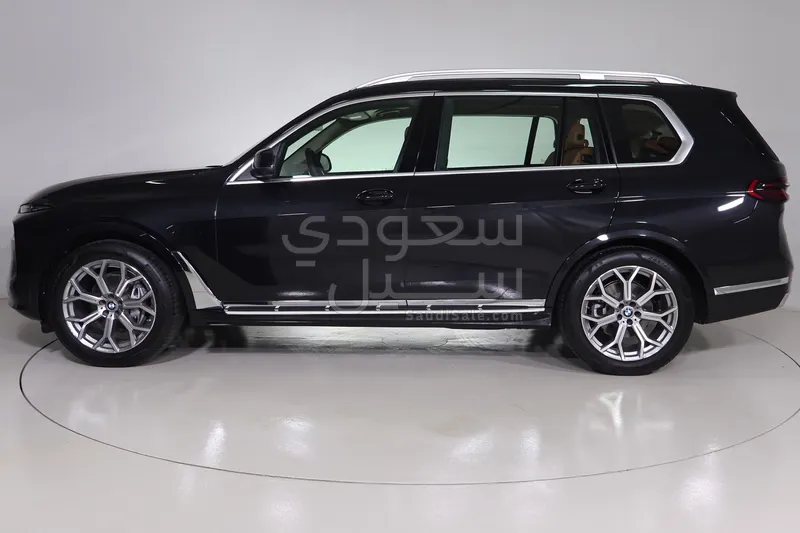 2026 بي ام دبليو الفئة اكس 7