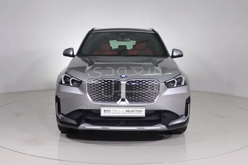 2025 بي ام دبليو الفئة اي