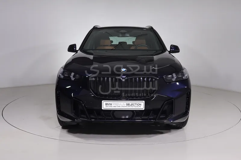 2025 بي ام دبليو الفئة اكس 5 إم كت