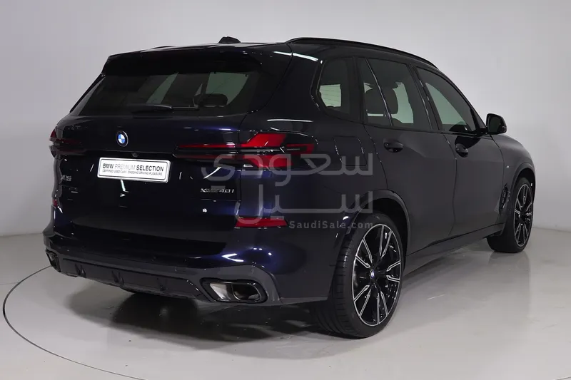 2025 بي ام دبليو الفئة اكس 5 إم كت