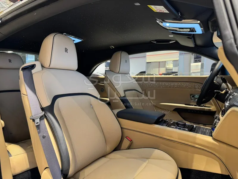 2025 رولز رويس سبيكتر