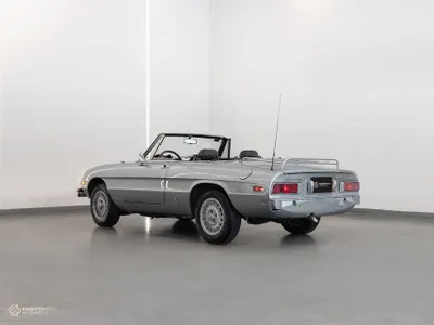 1979 الفا روميو جوليتا