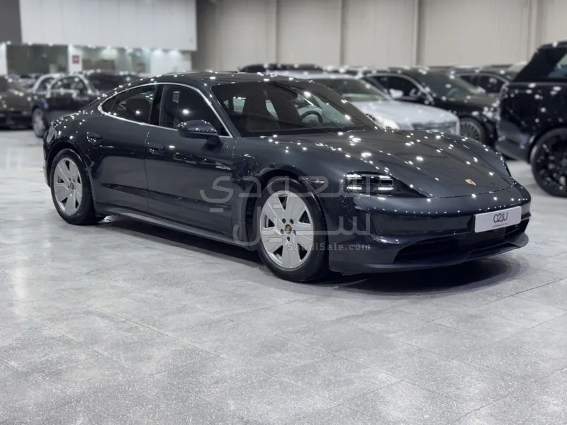 2023 بورش تايكان