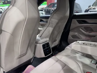 2023 بورش تايكان