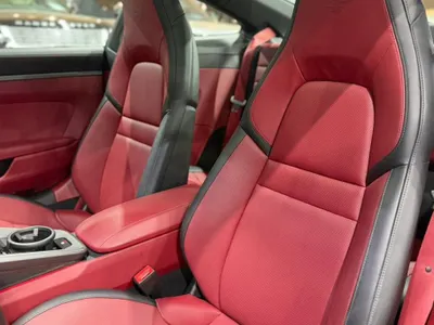 2025 بورش 911 كاريرا