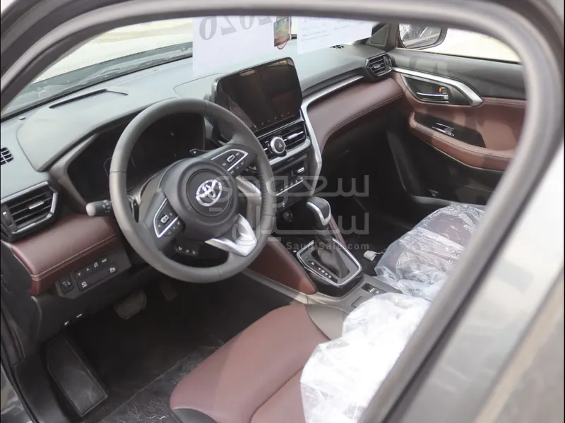 2026 تويوتا اوربان كروزر جي ال اكس