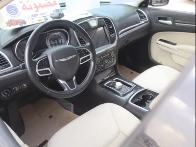2018 كرايسلر 300 سي