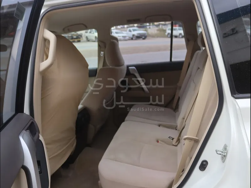 2023 تويوتا برادو تي اكس ال