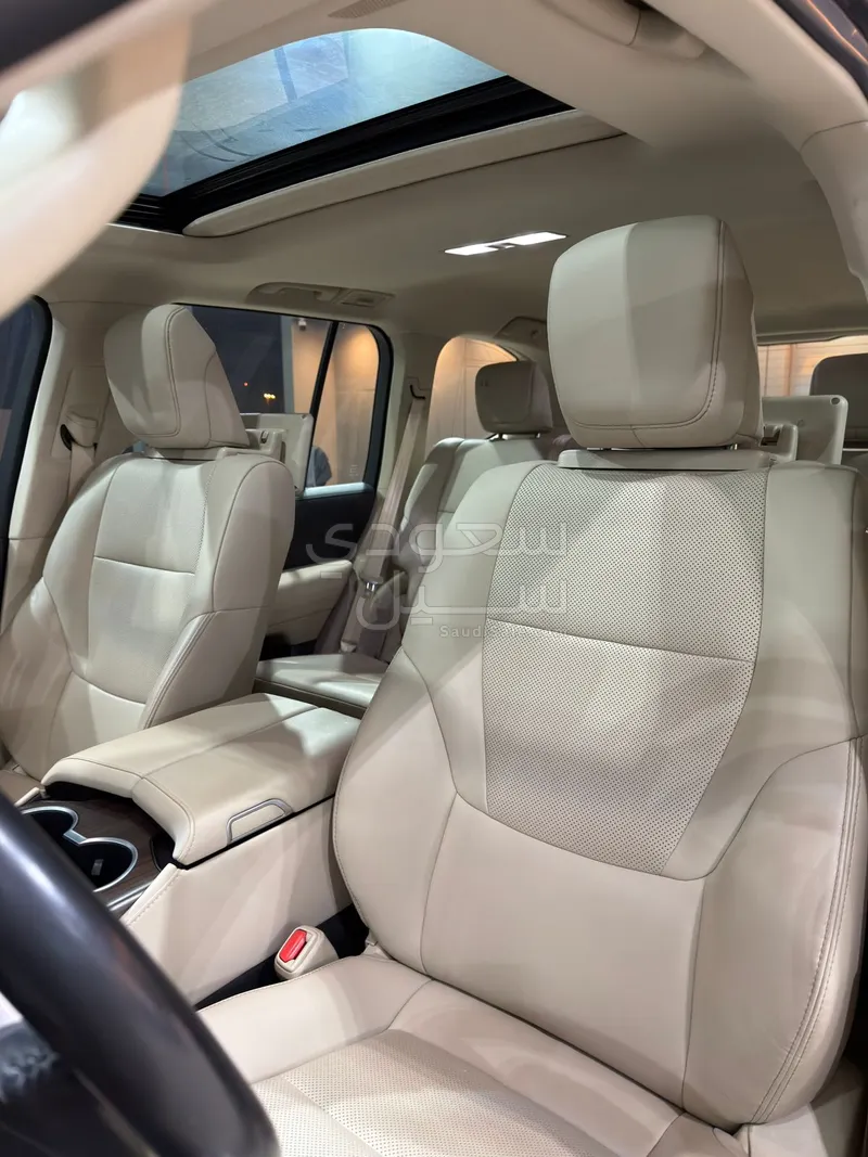 2023 تويوتا لاند كروزر جي اكس ار