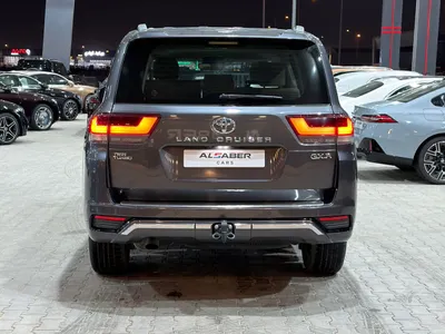 2023 تويوتا لاند كروزر جي اكس ار