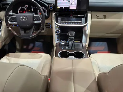 2023 تويوتا لاند كروزر جي اكس ار