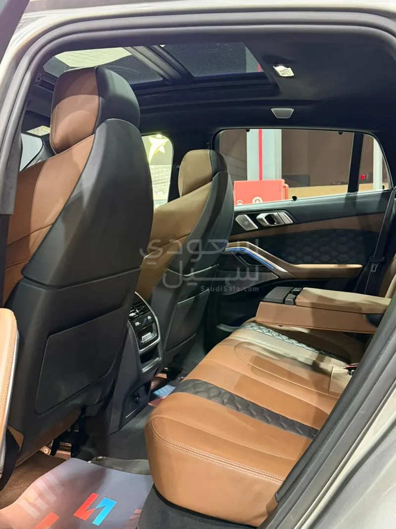 2022 بي ام دبليو الفئة اكس 6 إم كومبيتيشن