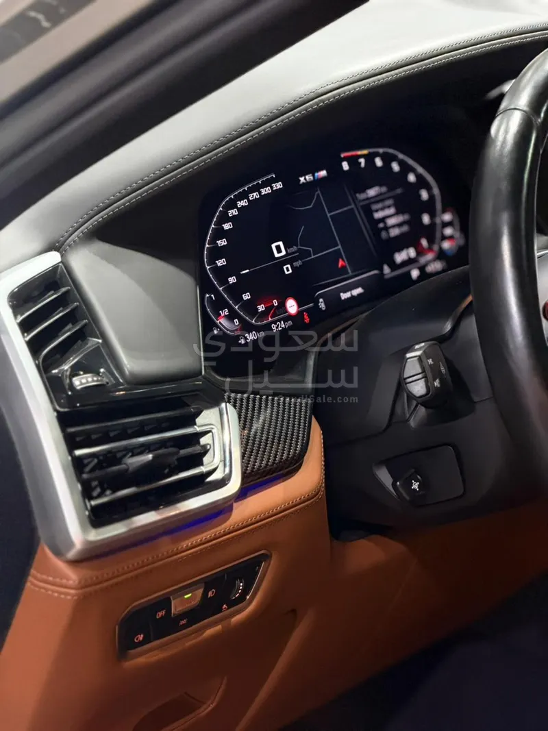 2022 بي ام دبليو الفئة اكس 6 إم كومبيتيشن