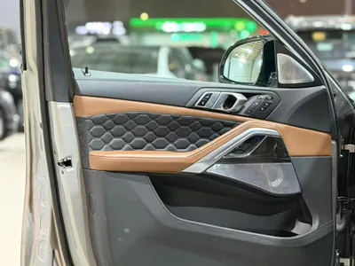 2022 بي ام دبليو الفئة اكس 6 إم كومبيتيشن