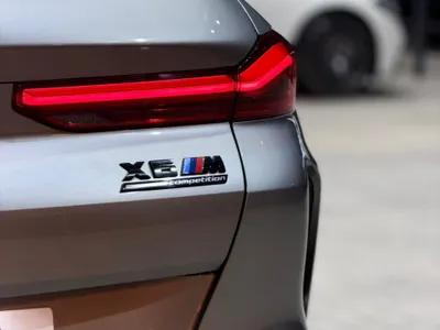 2022 بي ام دبليو الفئة اكس 6 إم كومبيتيشن