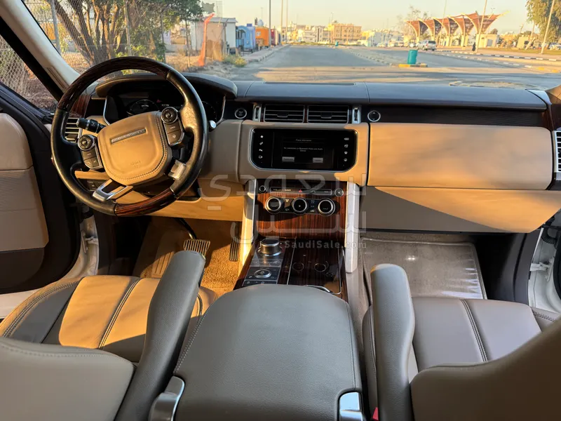 2016 Land Rover Range Rover HSE