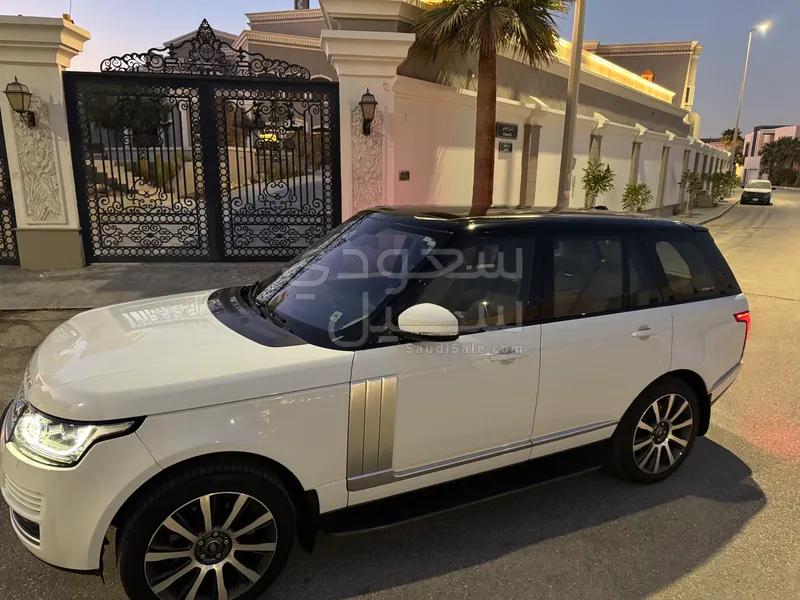 2016 Land Rover Range Rover HSE