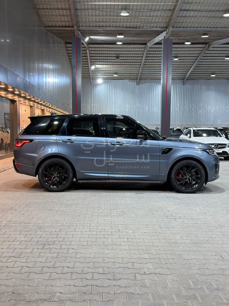 2020 لاند روفر رينج روفر سبورت اس اي