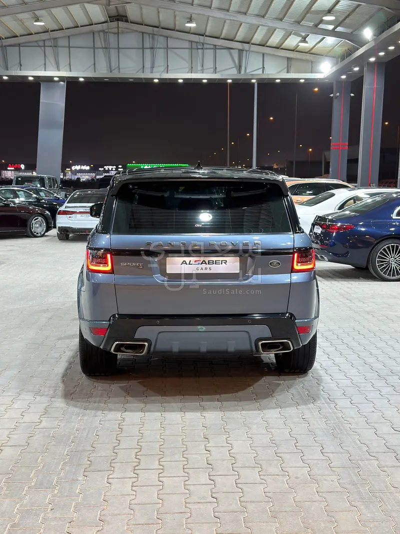 2020 لاند روفر رينج روفر سبورت اس اي